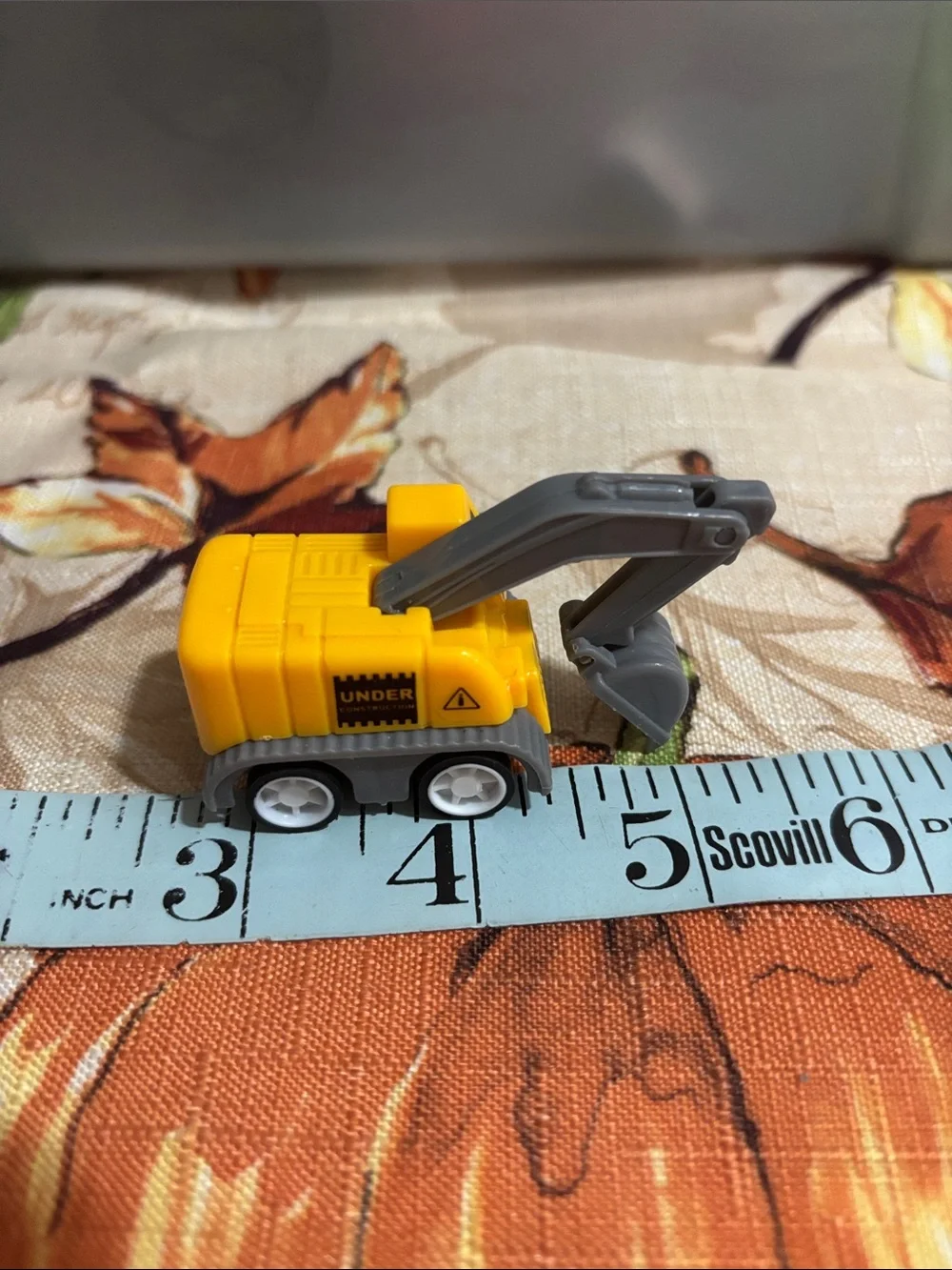 Yellow Kids Excavator Toy - Compact Construction Vehicle